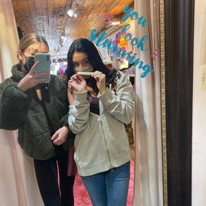 Meet your Posher, Alexa